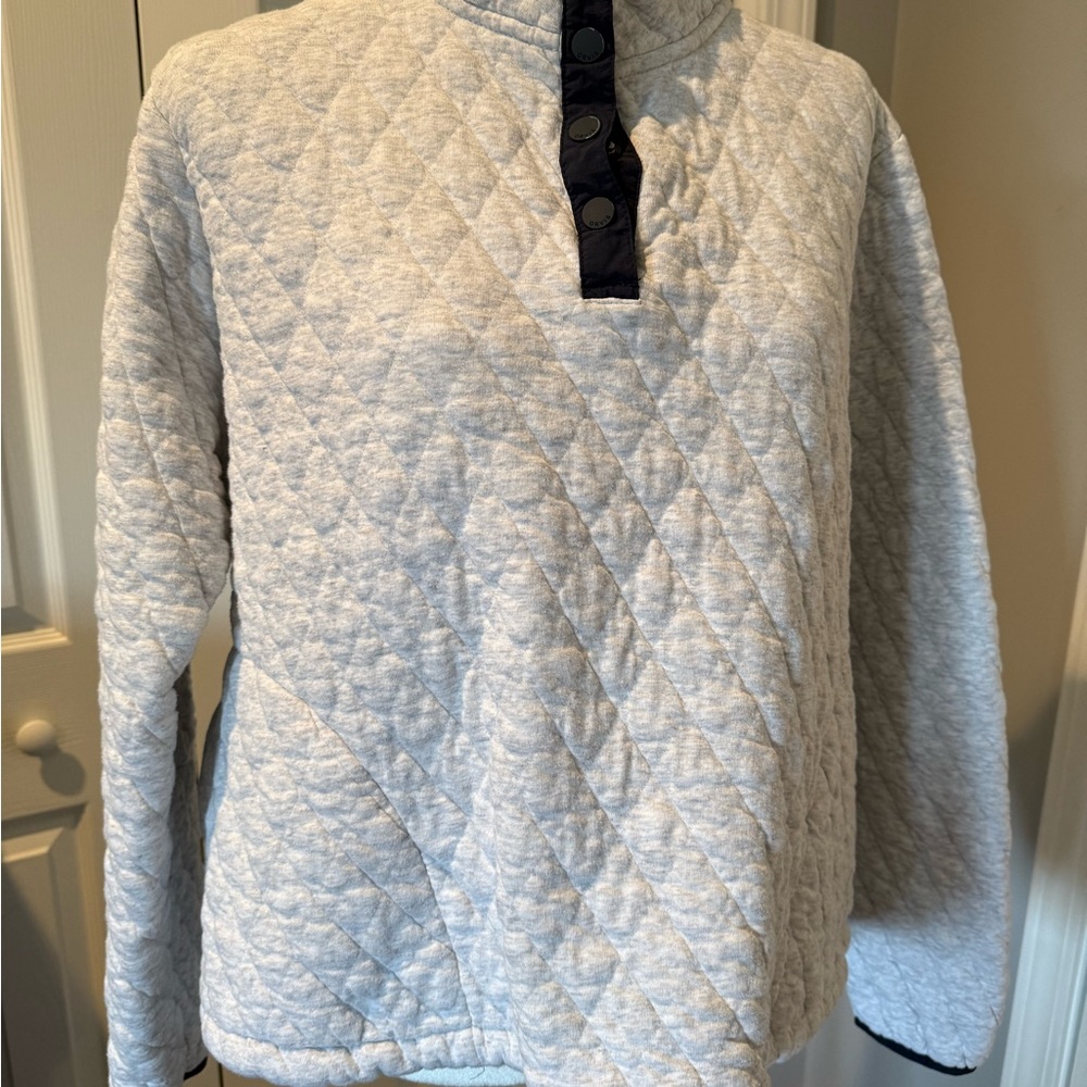 Orvis Gray Quilted Pullover